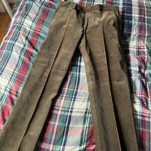 Olive curdorys ralph Lauren purple label size is 28x30. Barely used.